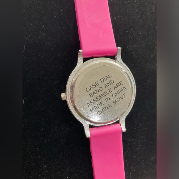 GENEVA PINK SILICONE WATCH - Picture 2 of 5